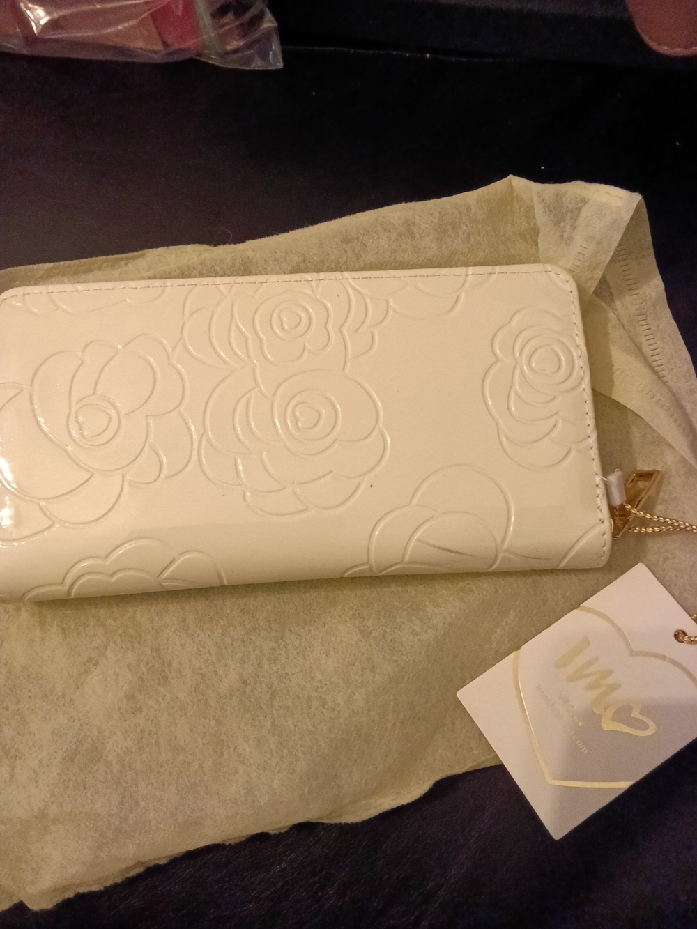 Off White Embossed Floral Patent Zip-Around Wallet - Picture 2 of 7
